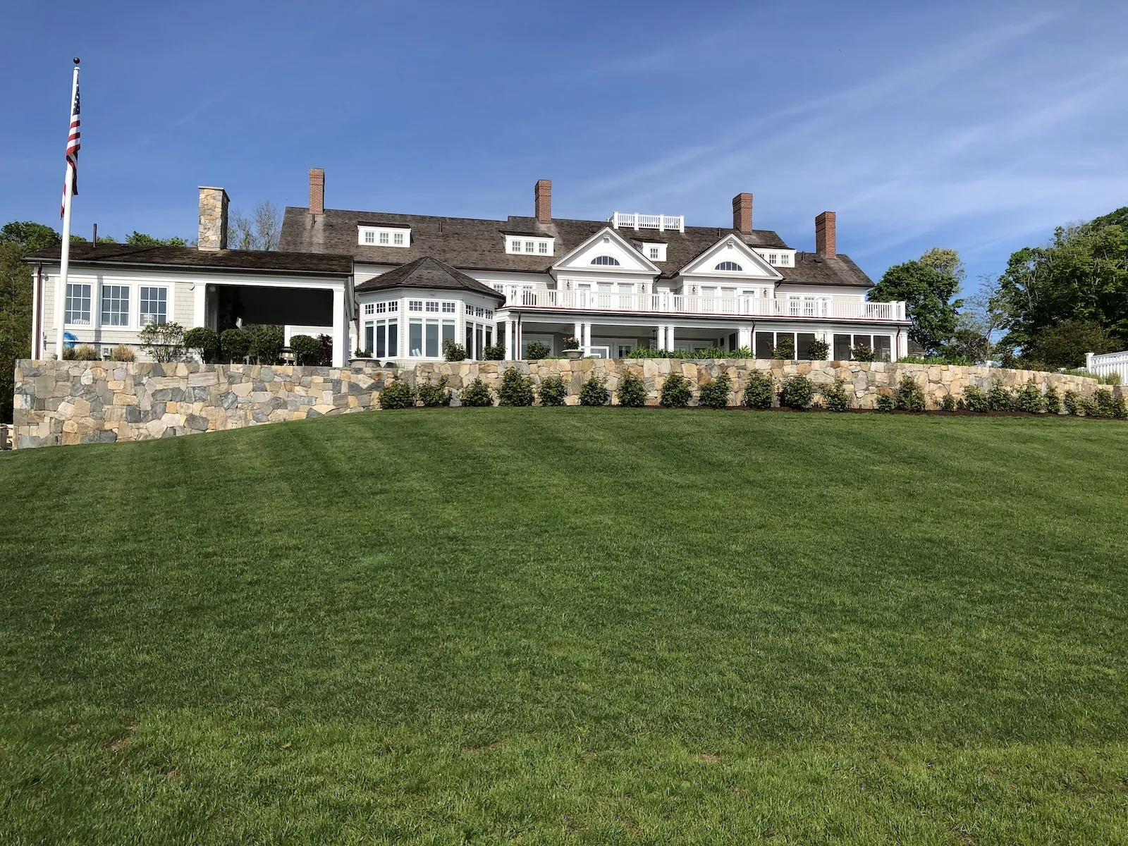 Grassy lawn